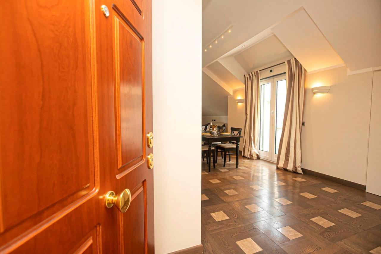 Real Italian Estate - Penthouse Génova Exterior foto